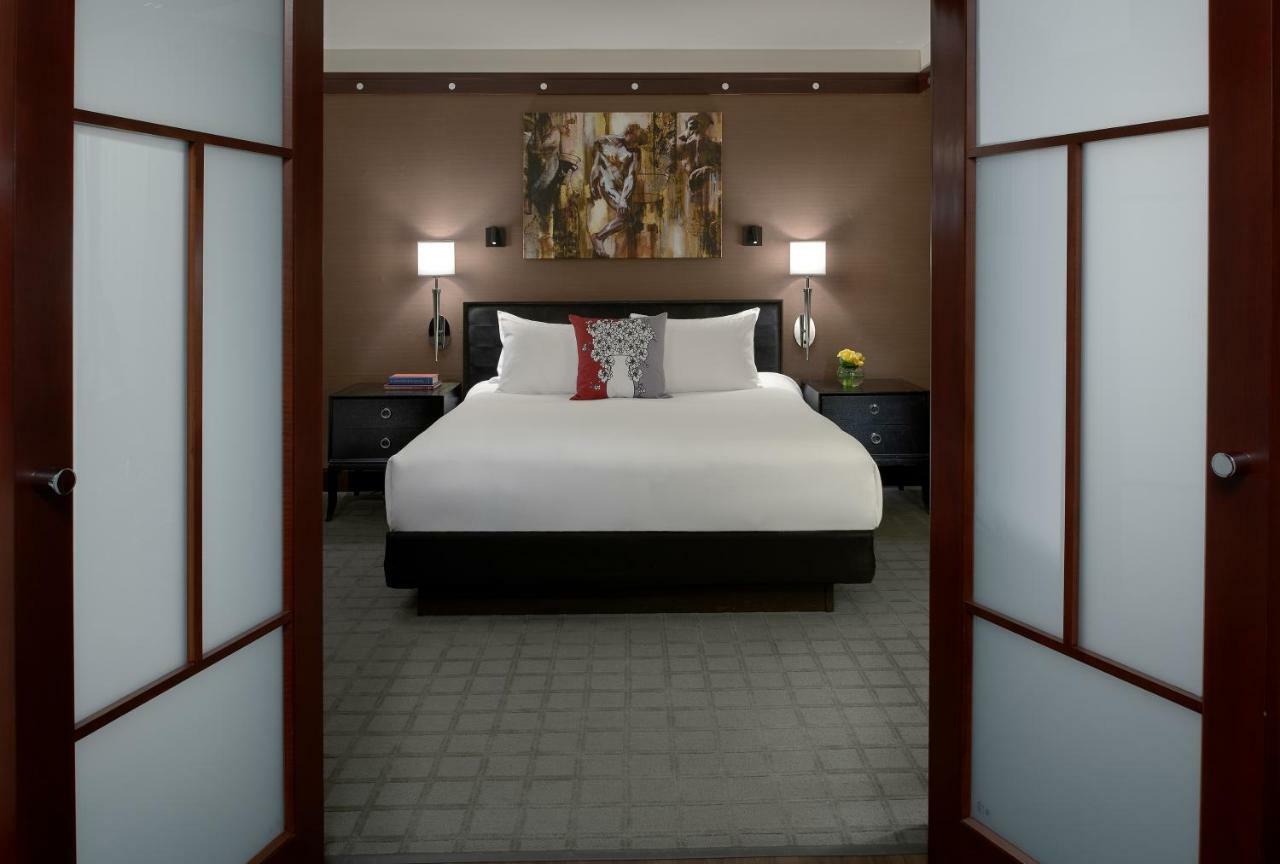 Sofitel At Rittenhouse Square 4*